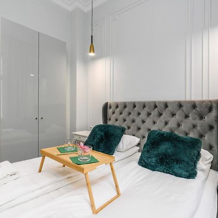 Central Apartments Garbary By Noclegi Renters Poznan Dış mekan fotoğraf