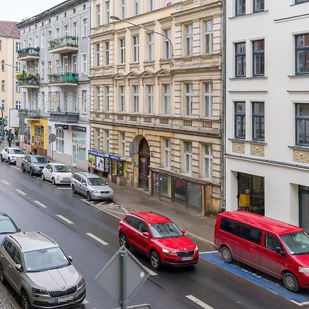 Central Apartments Garbary By Noclegi Renters Poznan Dış mekan fotoğraf
