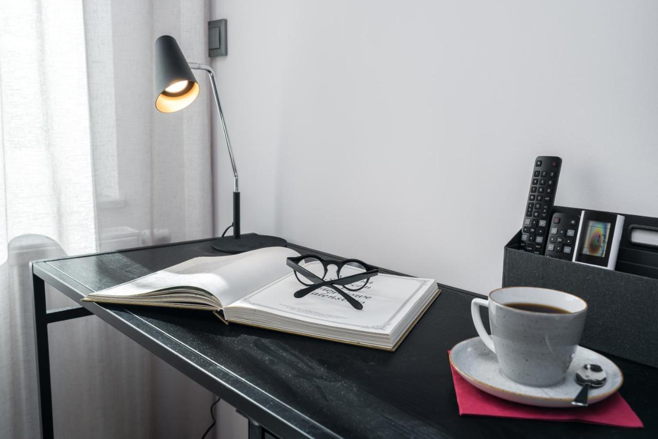 Central Apartments Garbary By Noclegi Renters Poznan Dış mekan fotoğraf