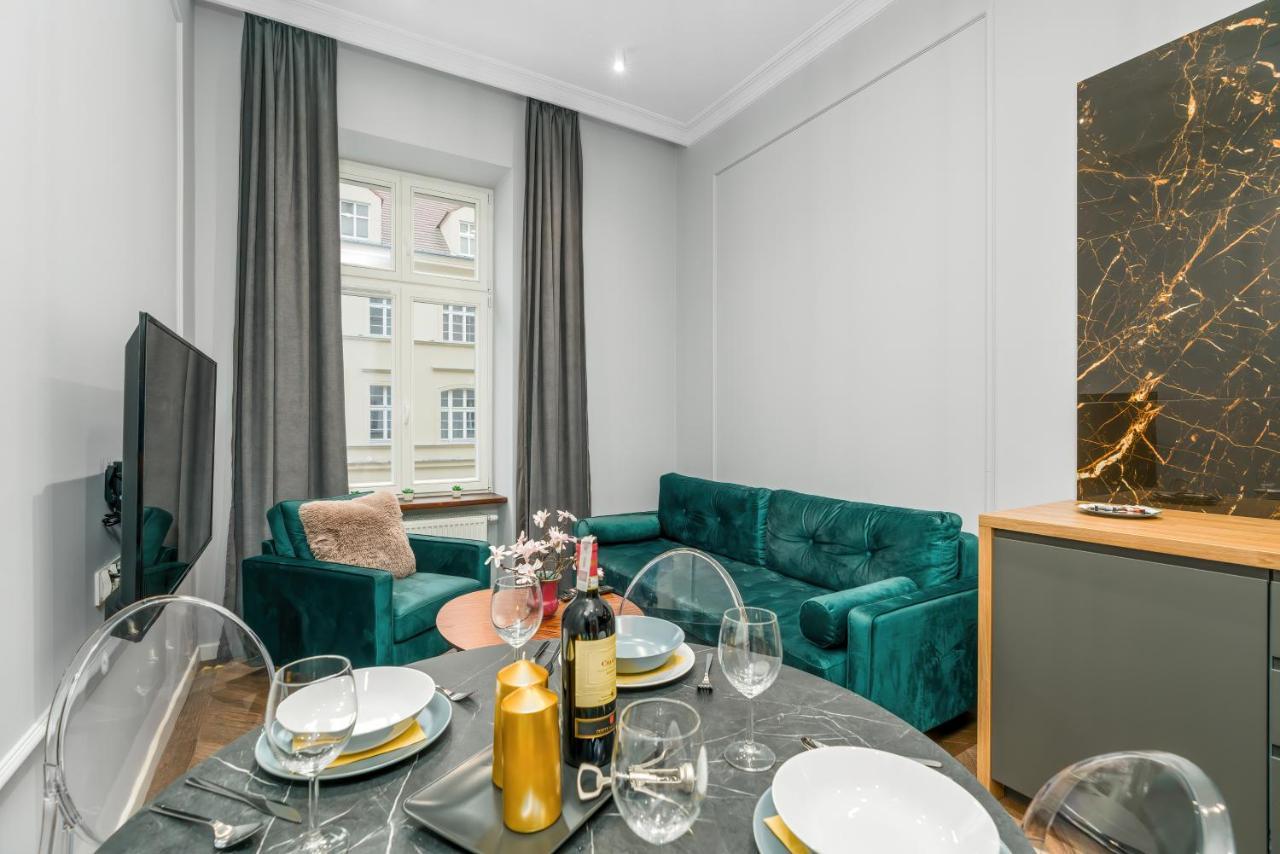 Central Apartments Garbary By Noclegi Renters Poznan Dış mekan fotoğraf